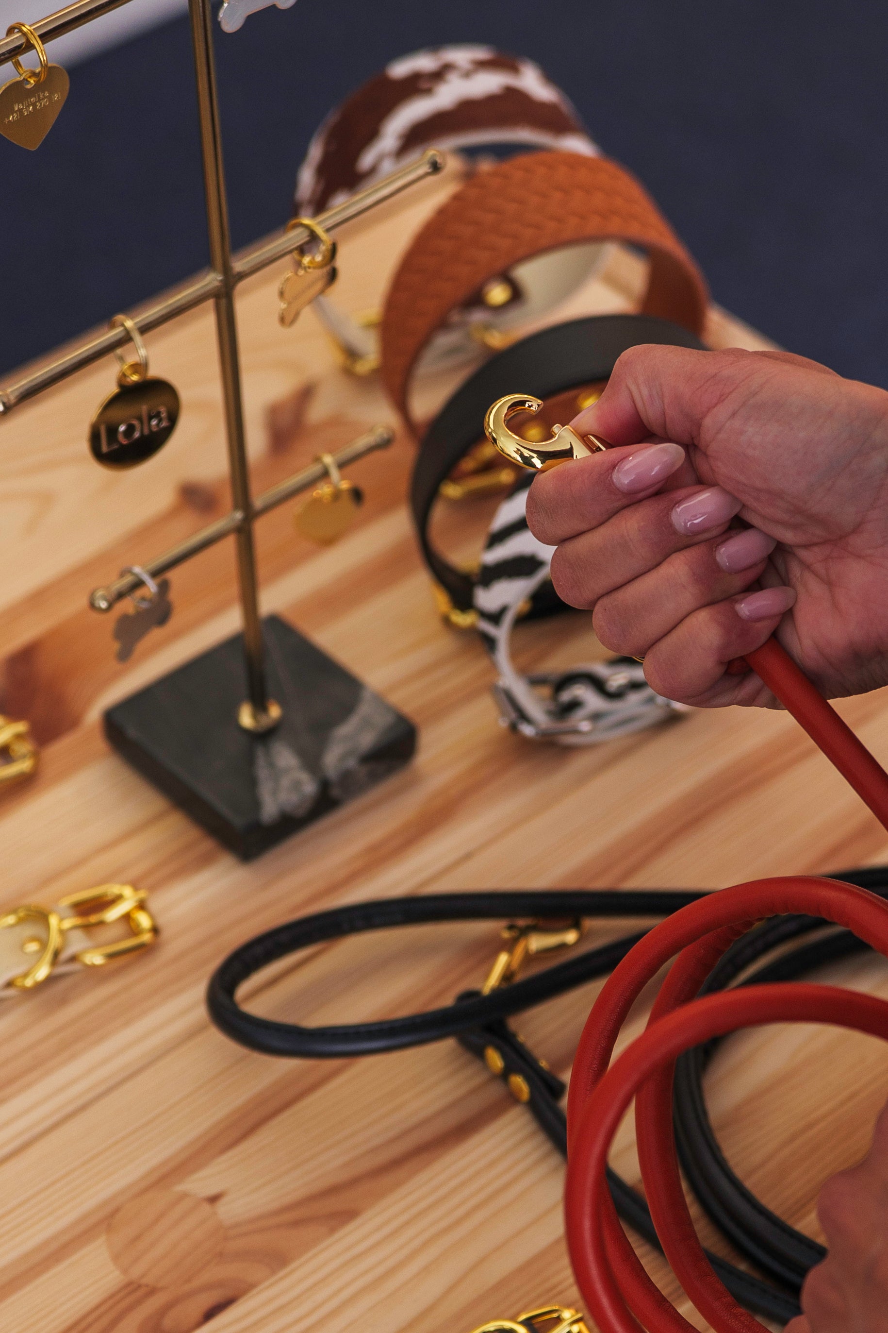 shop-product-detail.jpg